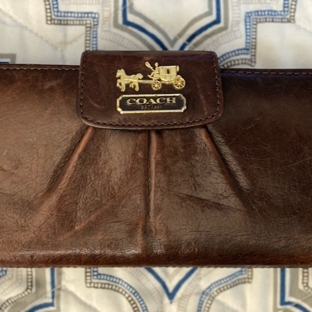 COACH wallet
